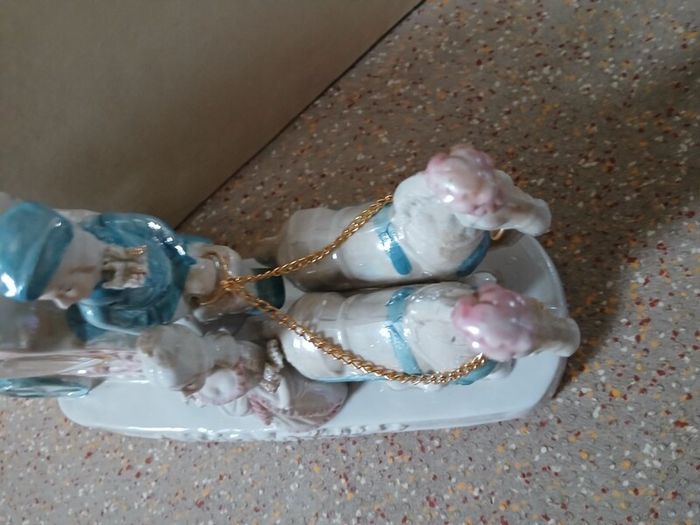 Rare Vintage Porcelain Mantel Clock