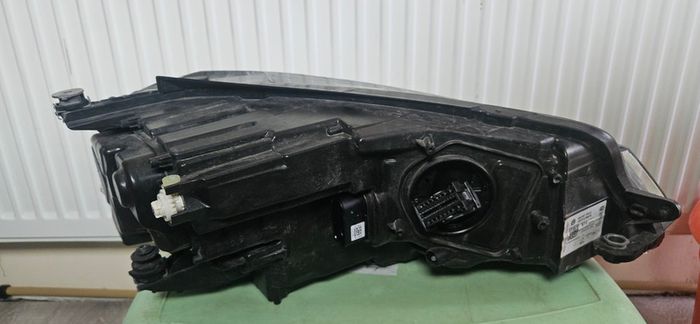 Vw golf Headlights L/H