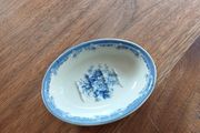 Vintage Powell Craft Cuddra Collection Blue Rose Soap Dish.