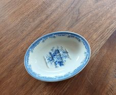 Vintage Powell Craft Cuddra Collection Blue Rose Soap Dish.