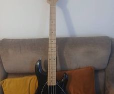 Sterling by Music Man Sub Ray35
