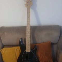 Sterling by Music Man Sub Ray35