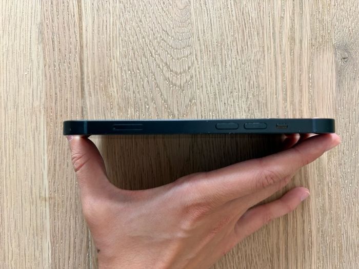 iPhone 14