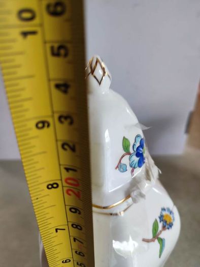 Rare find  Price 25.00 e Vintage Aynsley Pembroke Hexagonal Ginger Jar Birds Floral Gold Trim Made In England Collectible Home Decor Gold Trim Jar w Lid