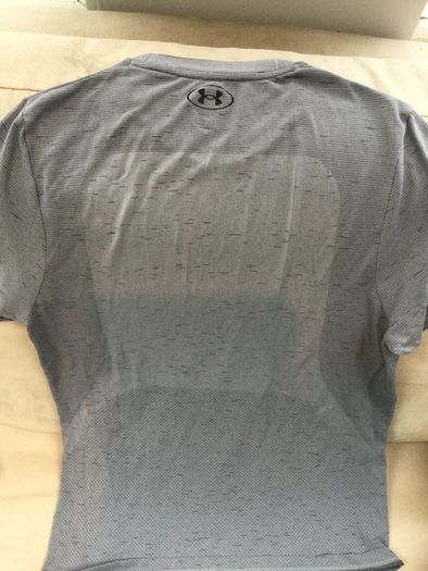 Under armour mens gray top medium m