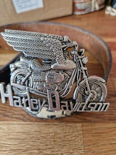 Vintage  Harley Davidson  belt and buckle