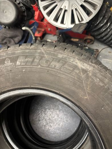 Motorhome Michelin 16" tyres