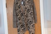 Vila Visprir Cardigan.  S. L- 14.  B.N.W.T