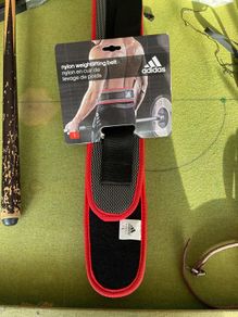 weightlifting belt