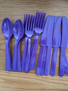 Plastic cutlery
