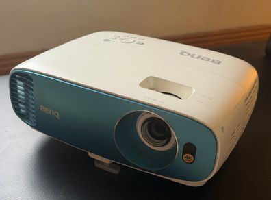 BenQ TK800M 4K HDR Home Theater Projector