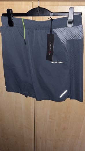 Brand New Men's technicals set