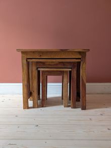 Set of 3 nesting tables