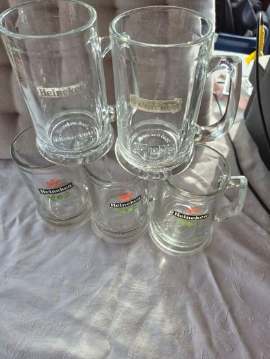 5 Vintage Heineken 1/2 pint, glass beer tankards/mugs.