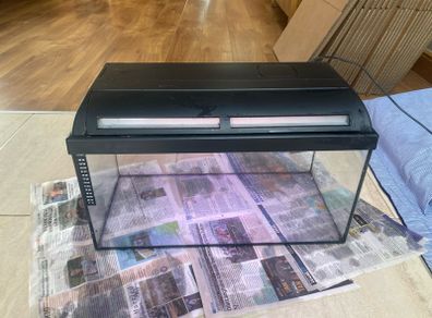 Fish Tank with cover and light
