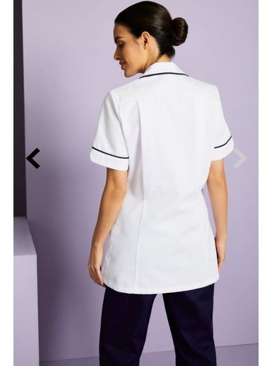 Simon Jersey Essentials Women's White Healthcare Tunic, navy trim, size 18, BNWT