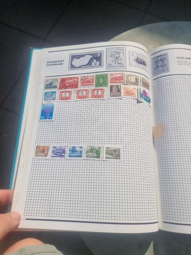 Stanley Gibbons World Collector Stamp Album With Many Stamps Included