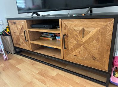 EZ living tv unit
