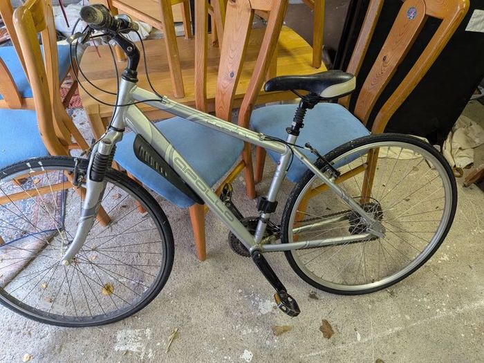 hybrid bike
