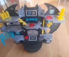 Imaginext Batcave