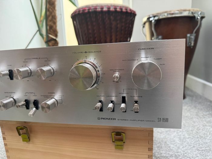 Pioneer SA-8500 Vintage Integrated Stereo Amplifier