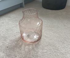 pink glass vase