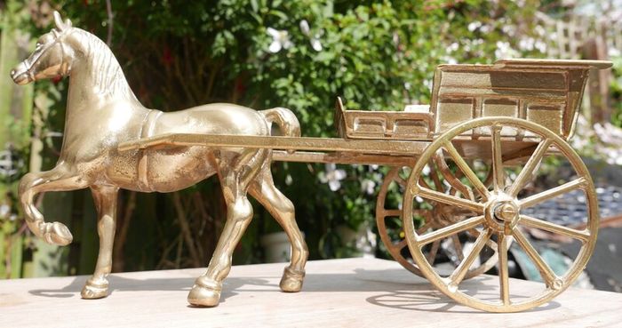 Horse Pulling a Carriage - Sculpture - figurine - statue - Vintage Solid Brass