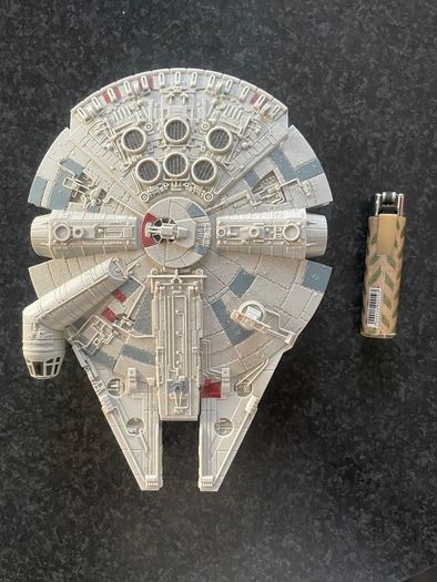 Star Wars Millennium Falcon Model