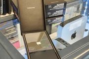 Samsung Galaxy Z Flip 5 256GB Dual Sim Unlocked Mint Condition.