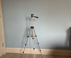 Camera tripod