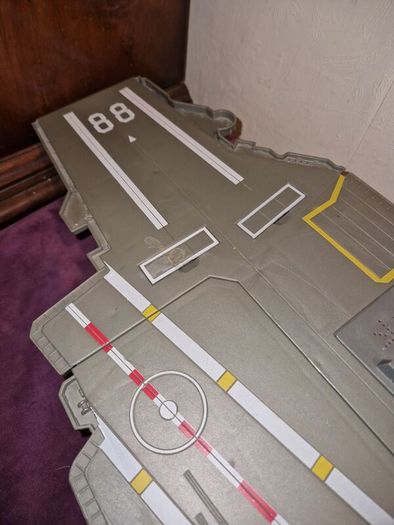 1998 Redbox Navy Aircraft carrier with sounds - Fully working