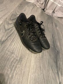 Nike Tiempo football boots