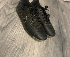 Nike Tiempo football boots