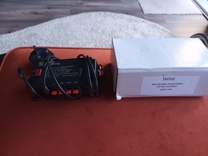 Tecflo 6 way beer lighting transformer.Brand new.