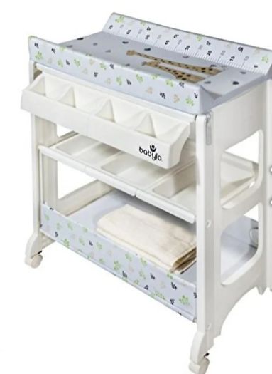 Babylo Smart Changer with Bath