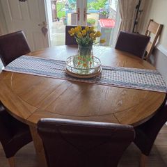 Oak Circle Table