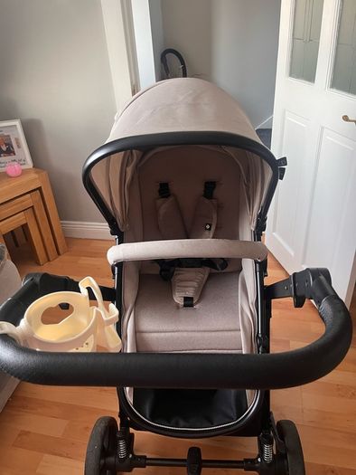 Baby travel system and baby rocker (collection only)