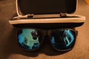 Guess men's sunglasses