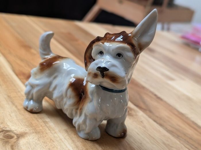 German porcelain terrier