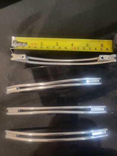 Kitchen press handles
