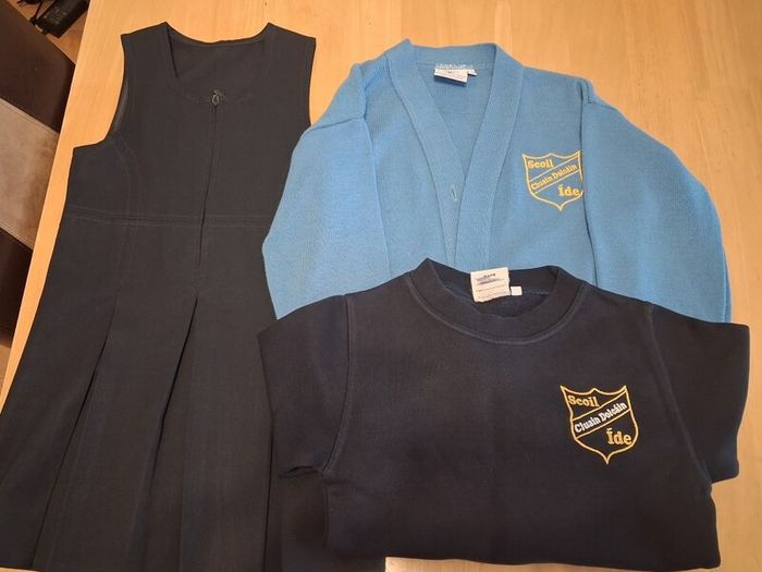 scoil ide uniform