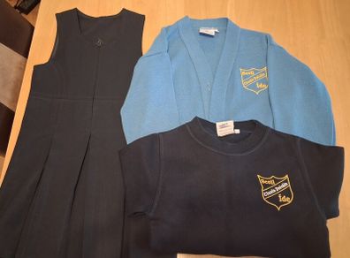 scoil ide uniform