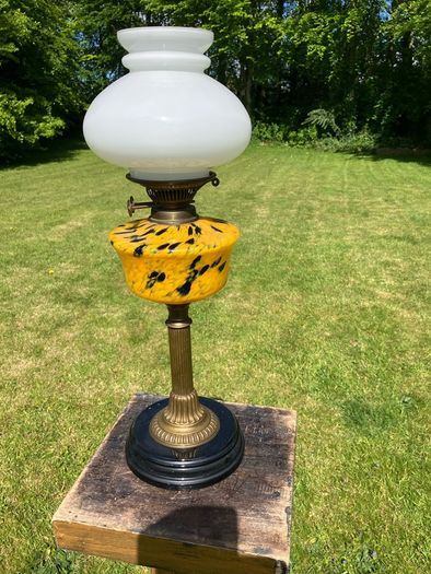 oil lamp