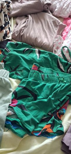free bundle pjs leggings and shorts