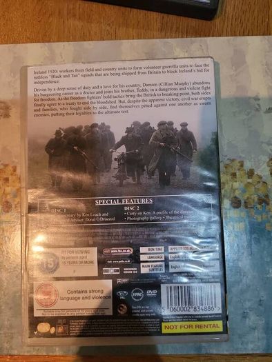 The Wind That Shakes The Barley DVD  Two-Disc Special Edition