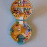 Vintage Polly Pocket Pollys Beach House Image 3