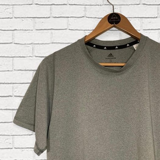 Adidas T-Shirt