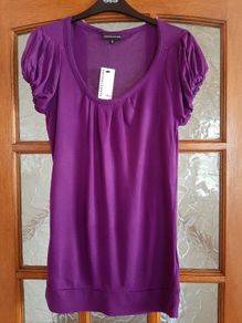 BNWT Warehouse Top, Cost 29 Euro New
