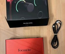 Focusrite Scarlett 2i2 4th Generation