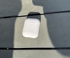 Apple airpod case